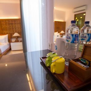 Honeymoon King Suite