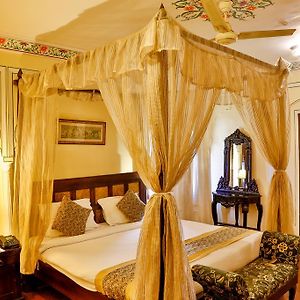Premium Double Room on Food at Zaika & Over the Moon on SPA Happy Hours at #BC on Alcoholic Beverages