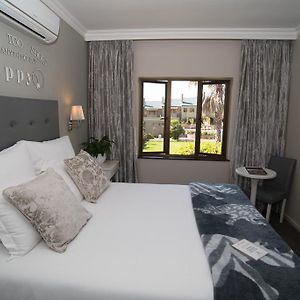 Budget Room