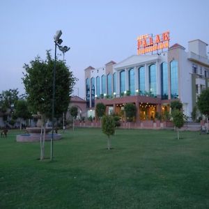Hotel Palak Paradise