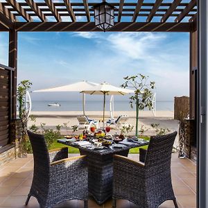 Premium Beachfront Chalet King Room Garden Private Terrace