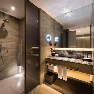 Premier Twin Room