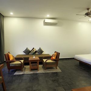 Large Twin Room