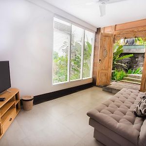 Standard Villa