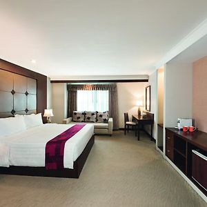 Premium King Room