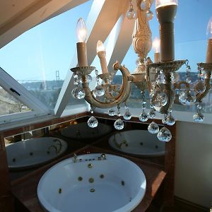 Luxury Kraliçe Yataklı Oda