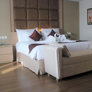 Executive King Suite