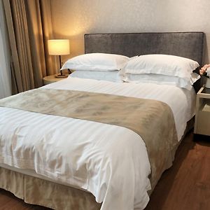 Elegant One-Bedroom Apartment