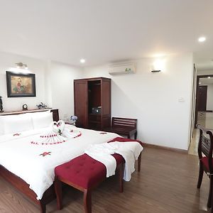 Honeymoon Room Balcony