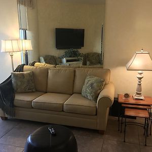 Limited View 1 Bedroom Sleeps 4