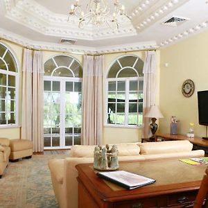 Luxury Apartments At Brookleigh
