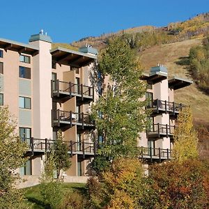 Storm Meadows Club
