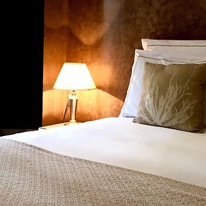 Chambre Lit Queen-Size