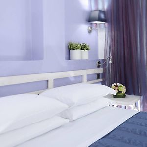 Camera con letto king size