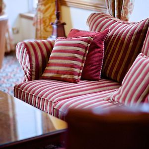 Standard Family Room 3