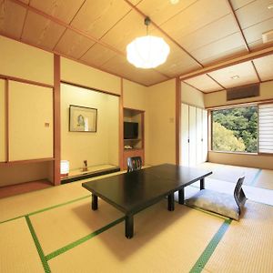 Japanese-Style Room