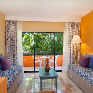 Premium King Room