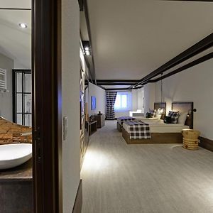 Deluxe Junior Suite