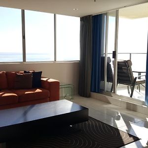 Deluxe Two-Bedroom Apartment