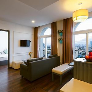 Grand Two-Bedroom Suite