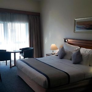 Standard Zimmer mit Kingsize-Bett