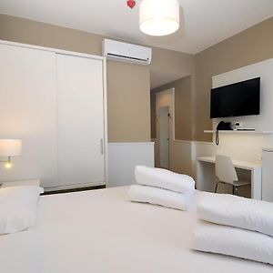 Camera economy con letto king size