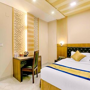 Premier Single Room