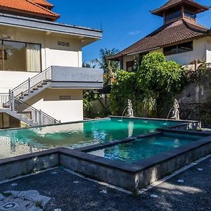 Agung Trisna Bungalows