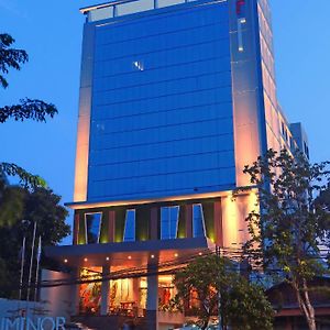 Luminor Hotel Jakarta Kota By Wh