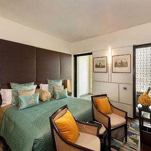 Lodhi Standard Room Without Plunge Pool Happy Hours at Safari Lounge 5 to 7 pm Buy 01 drink another drink complimentary spirits 1200 spa credit per