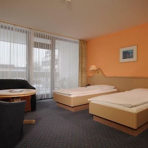 Standard Main Building Twin Room