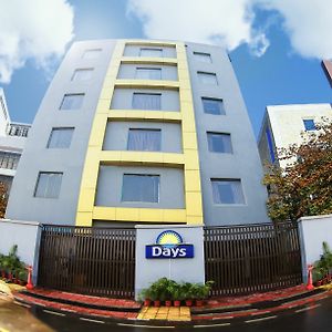 Days Hotel Dhaka