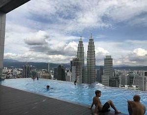 Deface Platinum Kuala Lumpur