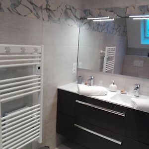 Chambre Familiale Lit Queen-Size