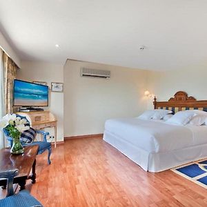 Deluxe Junior Suite