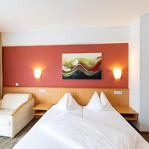 Standard Room with 1 Single Bed