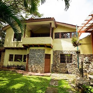 Casa De Piedra Escazu