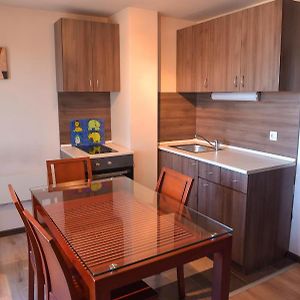 Apartment three rooms non-smokers pool&relax zone access