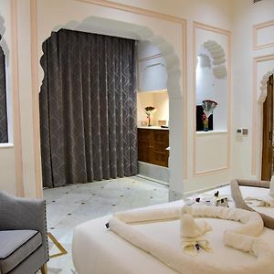 Heritage Villa Suite Private Pool Welcome drink on arrival 2 pints of Kingfisher lager beer One child up to 10 years complimentary without extra bed on all resort services