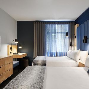 One-Bedroom Suite Two Queen Beds