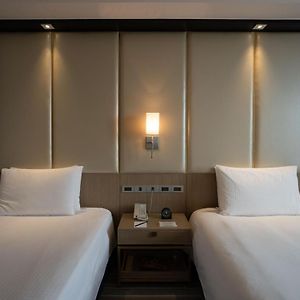 Premier Double or Twin Room Mountain View