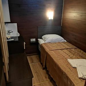 Without Window Capsule