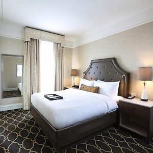 Signature King Room Sofa Bed