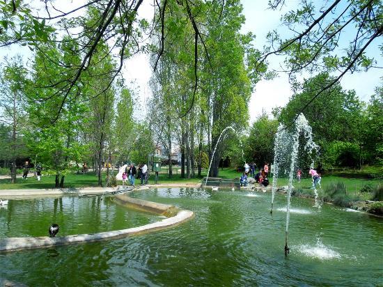 Nezahat Gökyiğit Botanik Bahçesi