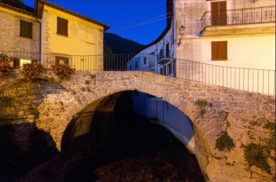 Ponte Marmone