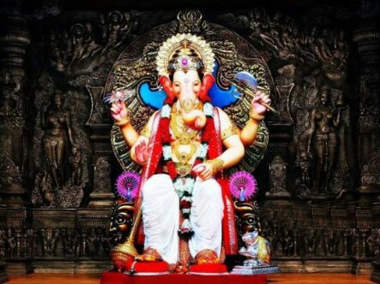 Lal Baug Cha Raja