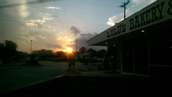 Lulu Bakery And Sweets