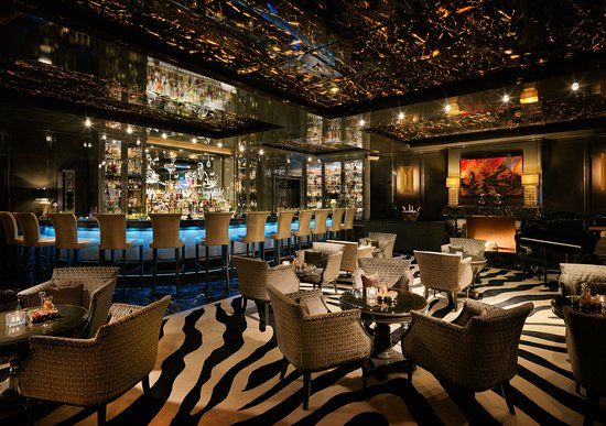 Capella Bar & Cigar Lounge