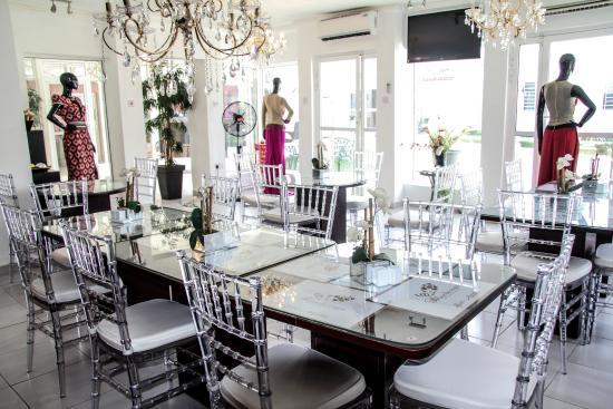 Twenty-5 Bar & Grill