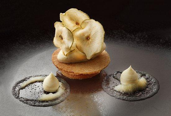 Les Explorateurs by Pashmina